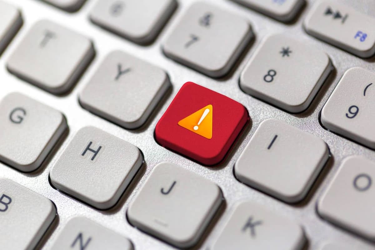 AWS Middle East Disrupted After ‘Objects Struck Datacenter’ Amid Iran War